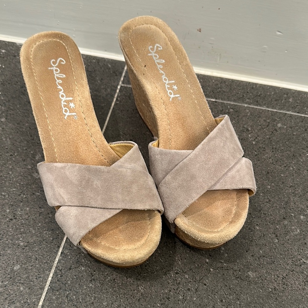 Splendid Women's Taupish Grey Platform Wedge Sandals